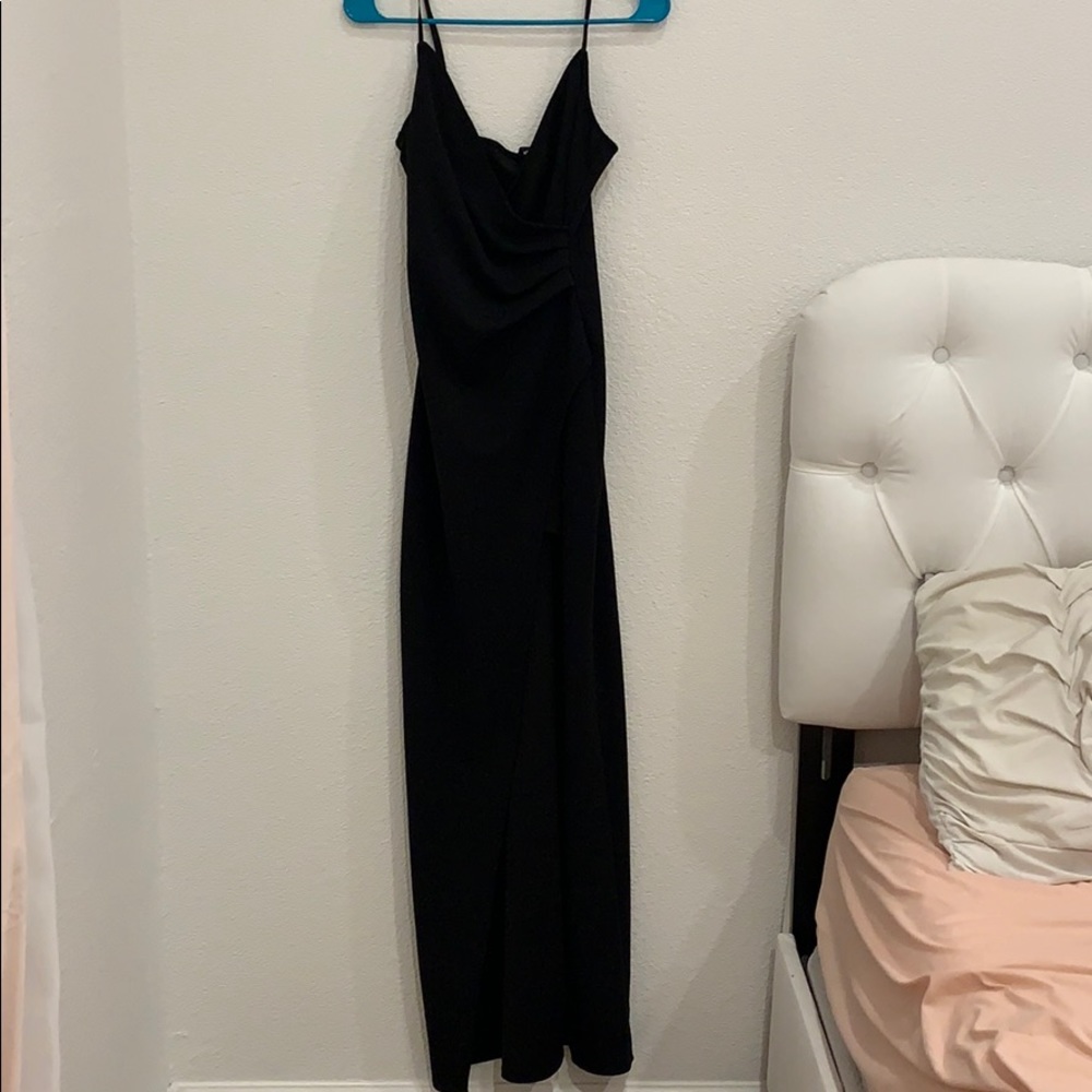 Long black dress from Windsor